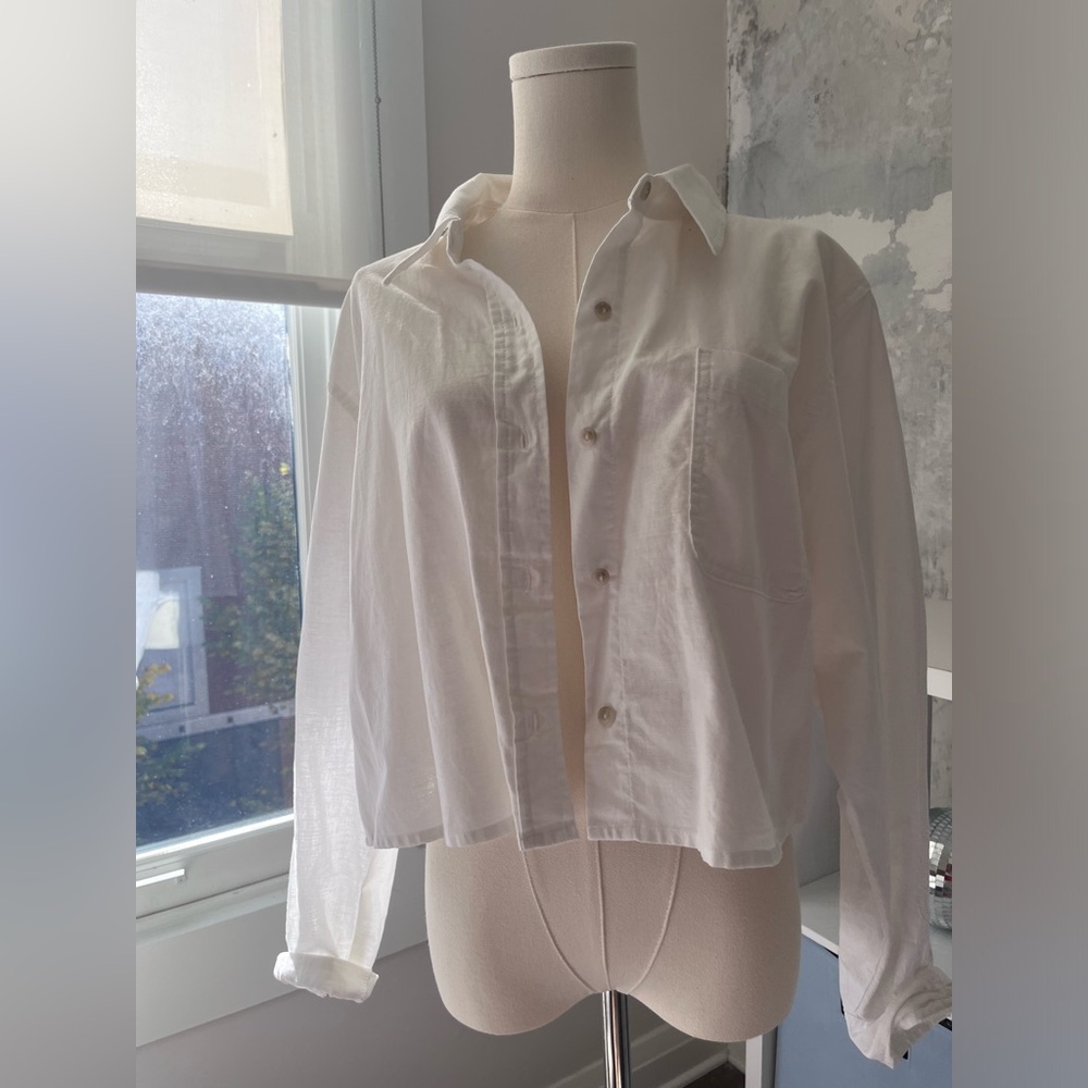 Cropped button down